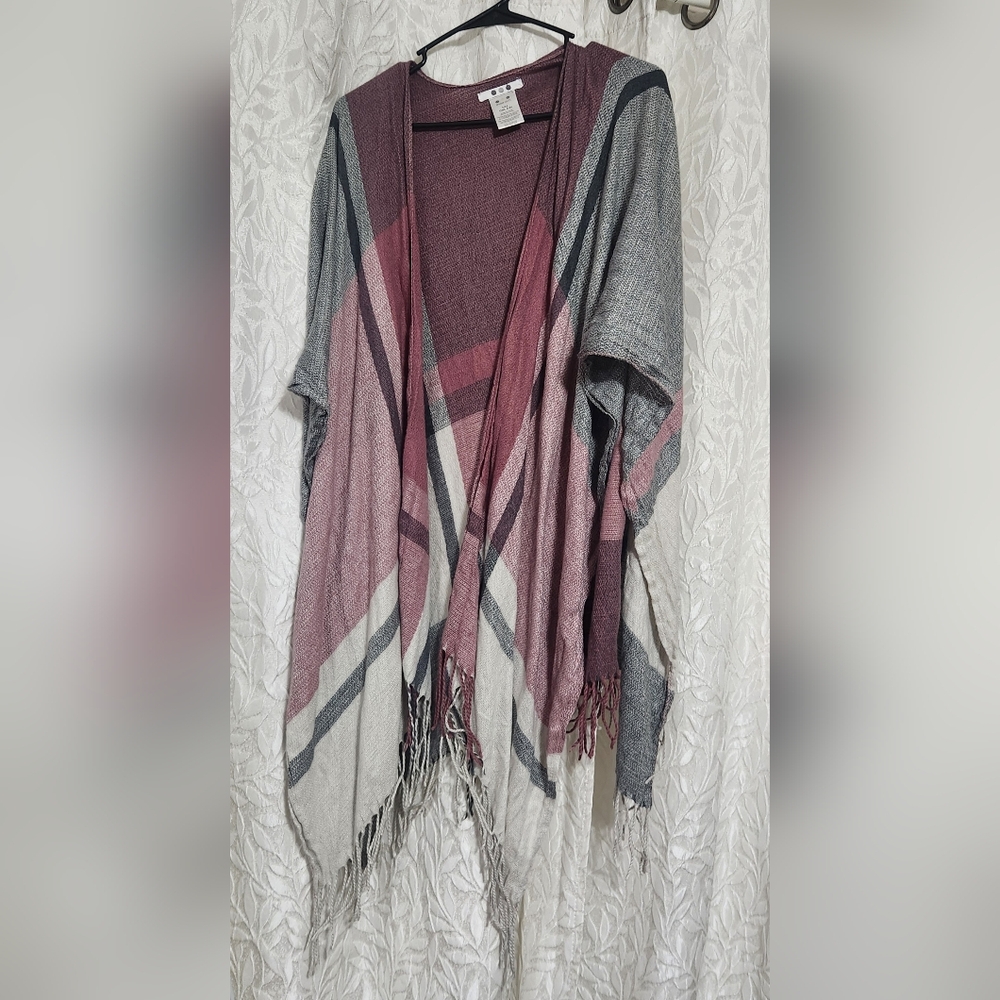 Three Dots Multicolor Plaid Poncho